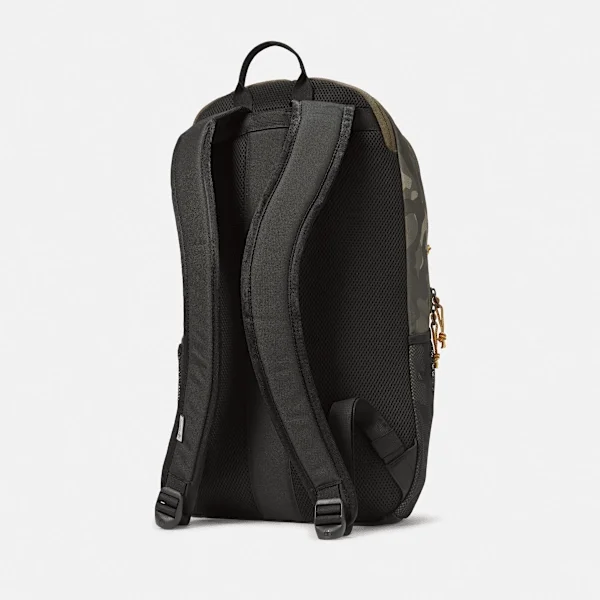 Calverton 26-Liter Camo Backpack Calverton 26-Liter Camo Backpack